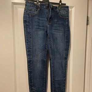 ONADO JEANS NEVER WORN